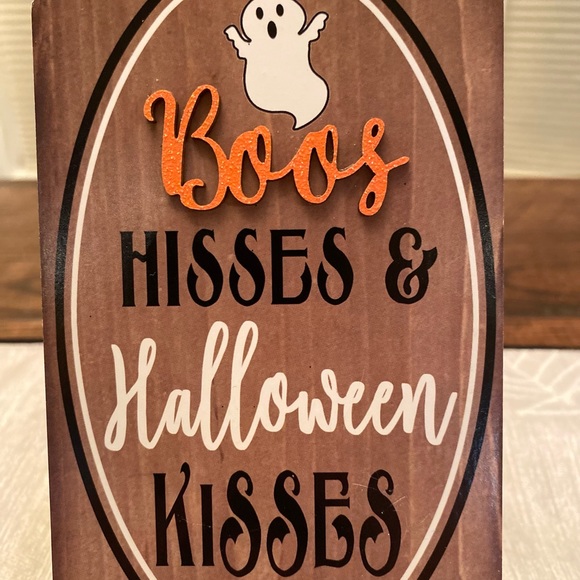 Halloween Ghost Boo Sign, Boos Hisses, Halloween Kisses Tag Sign, Ghost Truck - Picture 14 of 15